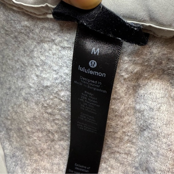 LULULEMON Tundra Trek 1/2 Zip Heathered Silver Spoon Pullover Sweatshirt Medium - Picture 6 of 8